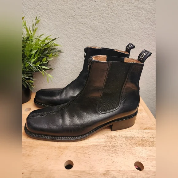 MOSCHINO Mens 11 EU 44‎ Vero Cuoio Classic Chelsea Captoe Navy Leather Boots